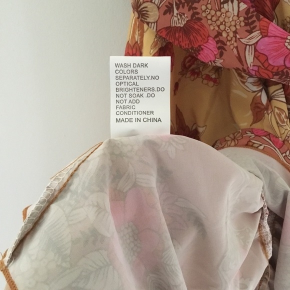 Lucky Leaves Brand Floral Ruffle Printed Dress - Picture 13 of 14